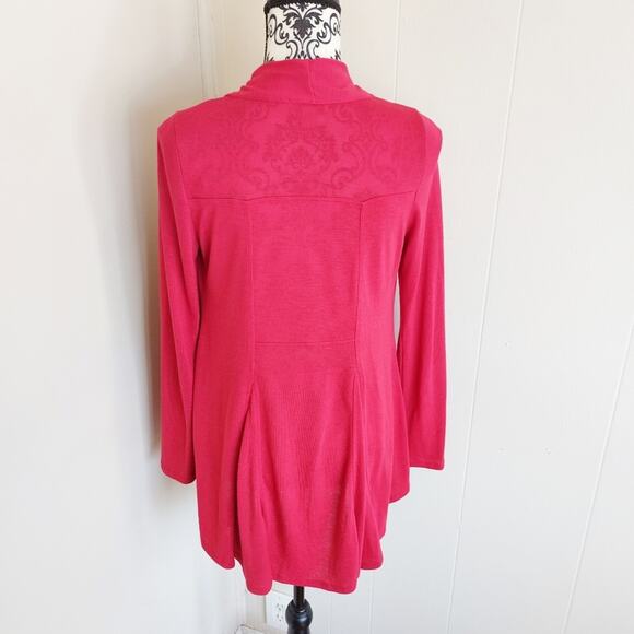 Live and Let Live Open Front Red Cardigan - Picture 2 of 3